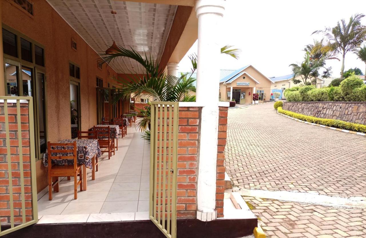 St Etienne Guest House Kigali Exterior photo